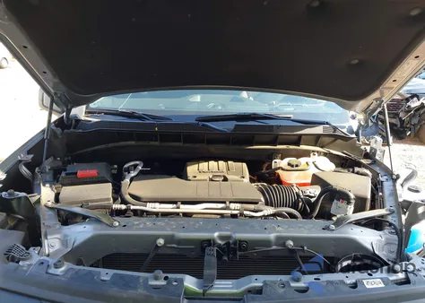 2024 Chevrolet Silverado 1500 2Wd Short Bed Custom z USA, uszkodzony, nr VIN 1GCPABEK5RZ211074